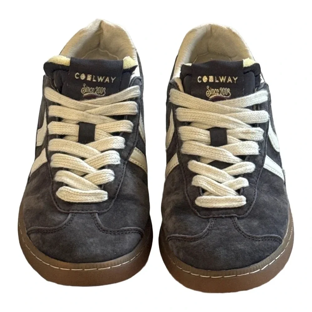 Coolway Duck Charcoal Grey Retro Suede Gum Sole Sneakers Women 6 Gorpcore